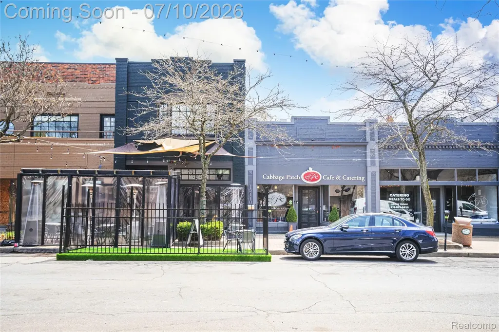 1336 Harvard Road Grosse Pointe Park City MI 48230