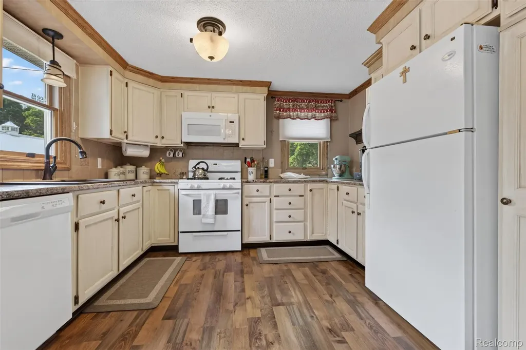 5977 Anglers Drive Hadley Township MI 48462