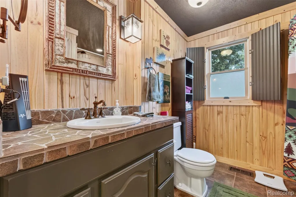 5977 Anglers Drive Hadley Township MI 48462