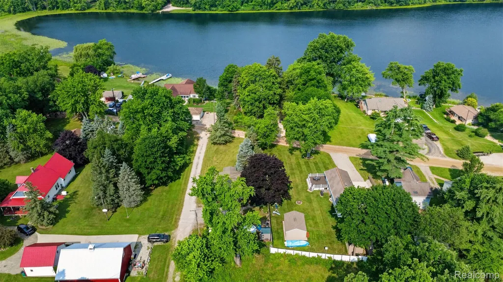 5977 Anglers Drive Hadley Township MI 48462