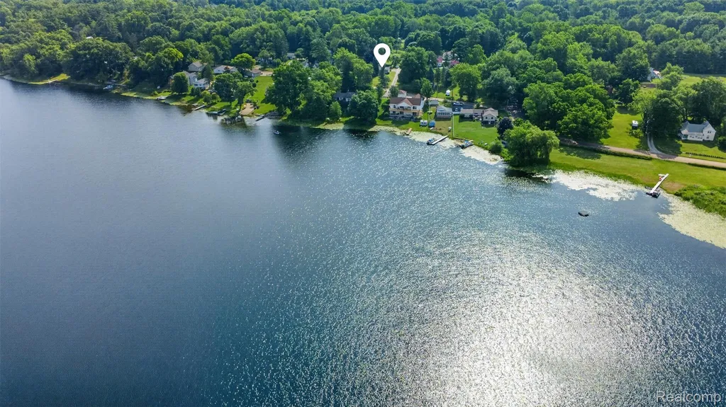 5977 Anglers Drive Hadley Township MI 48462