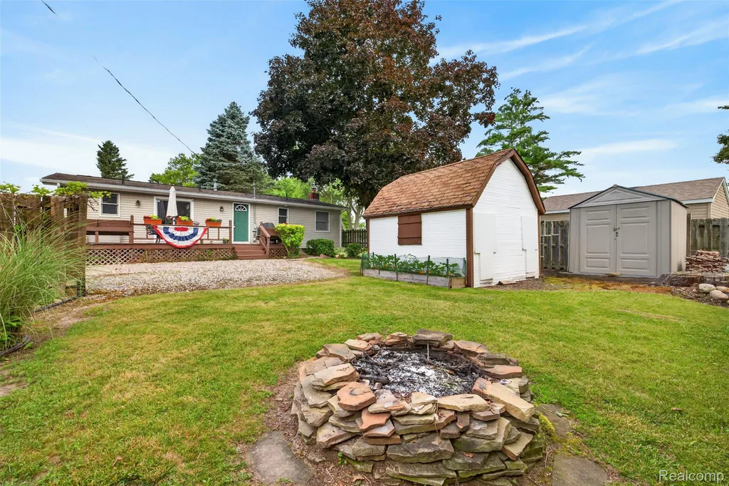5977 Anglers Drive Hadley Township MI 48462