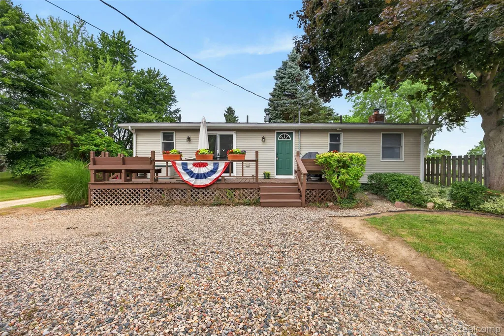 5977 Anglers Drive Hadley Township MI 48462