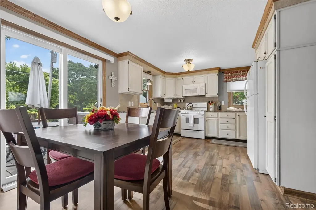 5977 Anglers Drive Hadley Township MI 48462