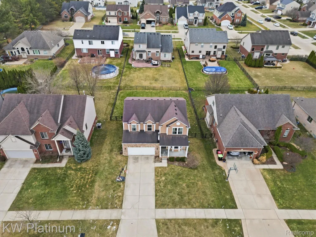 29384 Jennifer New Baltimore City MI 48051