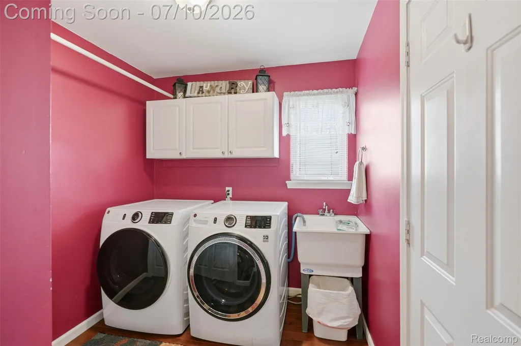 7903 Turnberry Drive Northfield Township MI 48189