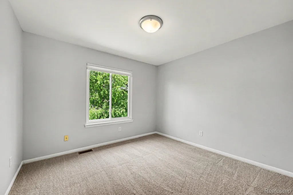 3178 Thimbleberry Court Wixom City MI 48393