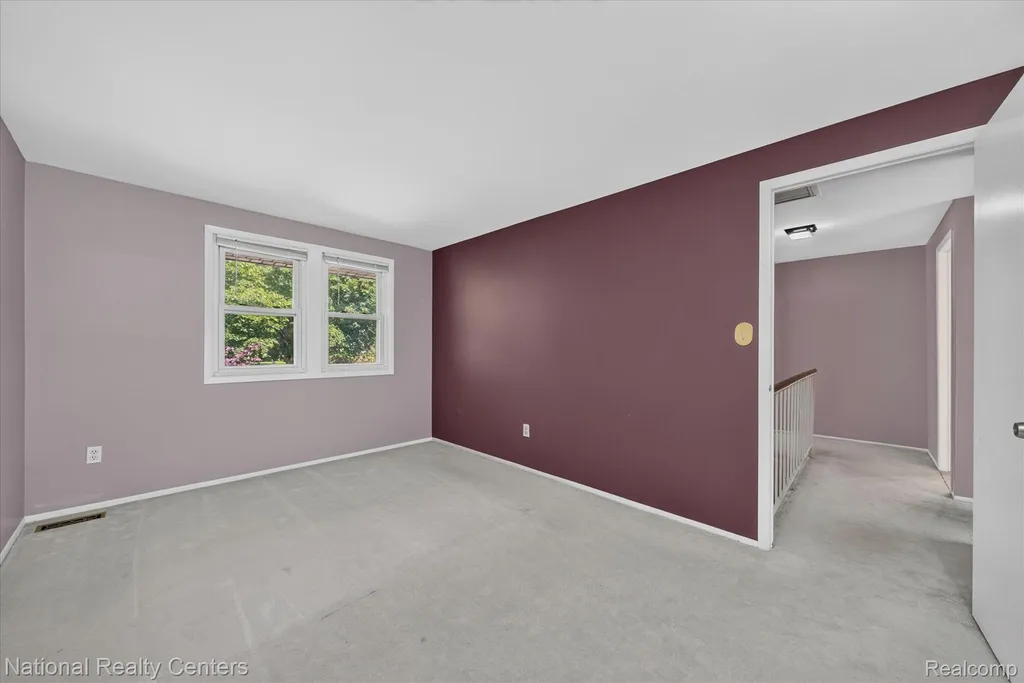 1641 Brentwood Drive Troy City MI 48098