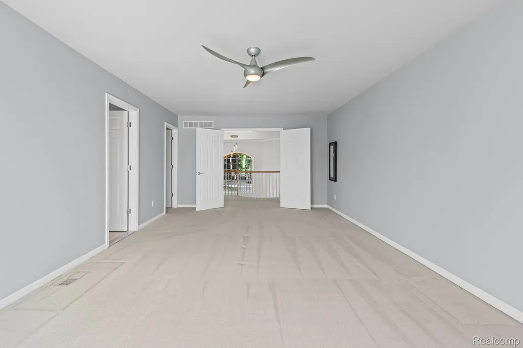 13335 Diegel Drive Shelby Charter Township MI 48315