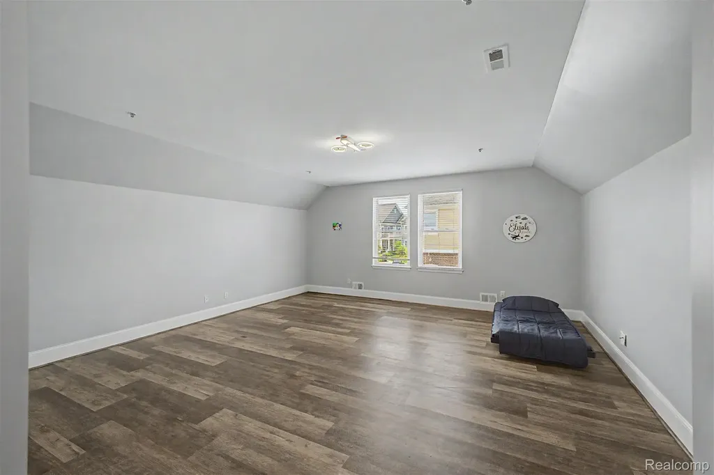 370 Roosevelt Street Canton Charter Township MI 48188