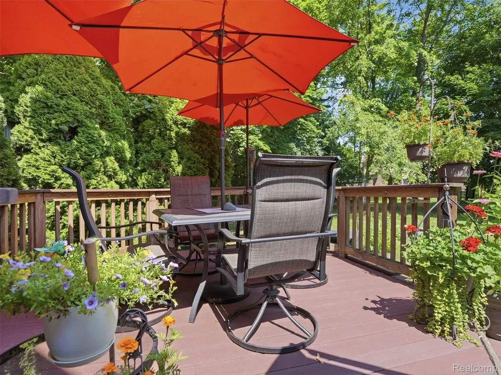 45414 Brunswick Drive Canton Charter Township MI 48187