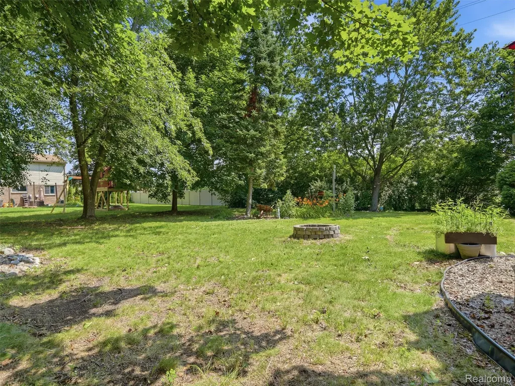45414 Brunswick Drive Canton Charter Township MI 48187