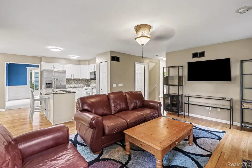 3720 Eaton Gate Lane Auburn Hills City MI 48326