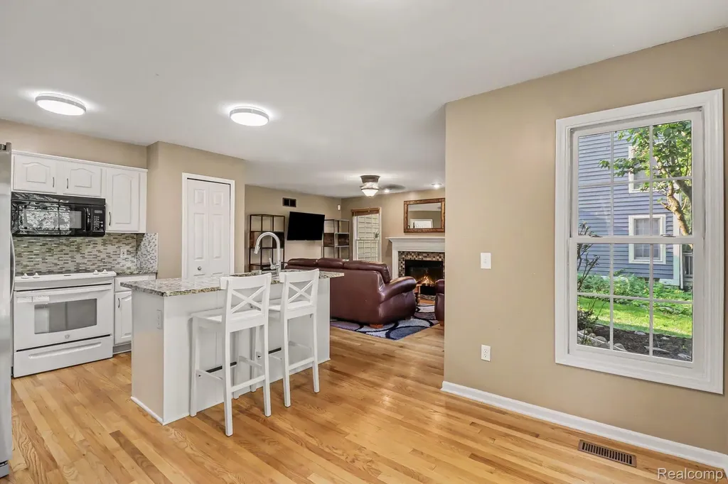 3720 Eaton Gate Lane Auburn Hills City MI 48326