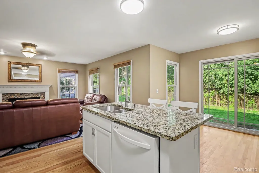 3720 Eaton Gate Lane Auburn Hills City MI 48326
