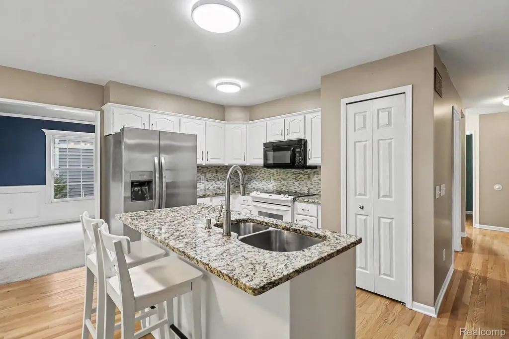 3720 Eaton Gate Lane Auburn Hills City MI 48326