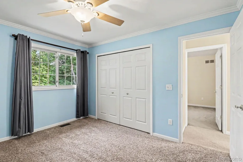 3720 Eaton Gate Lane Auburn Hills City MI 48326