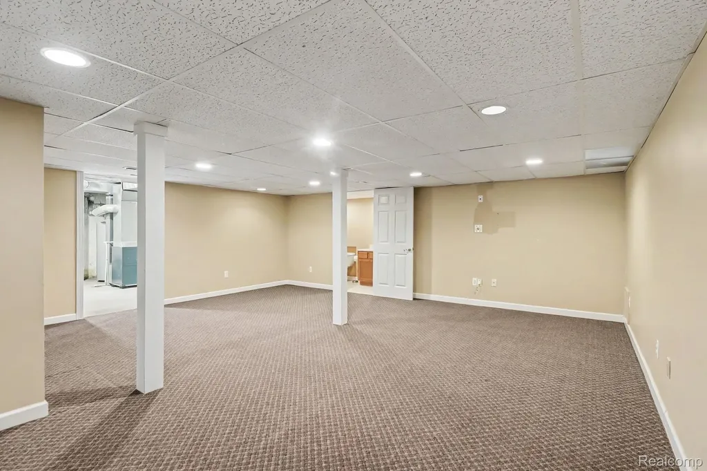 3720 Eaton Gate Lane Auburn Hills City MI 48326