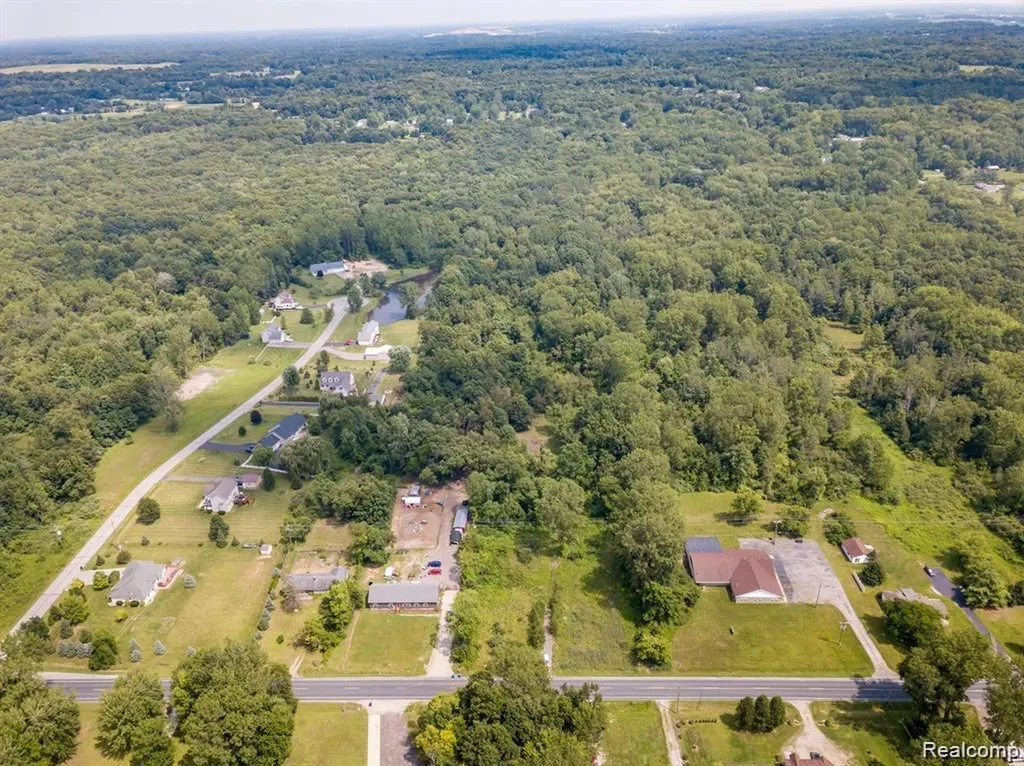 13685 Rawsonville Road Sumpter Township MI 48111