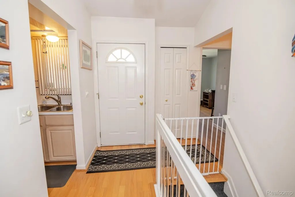 45630 White Oak Drive Shelby Charter Township MI 48315