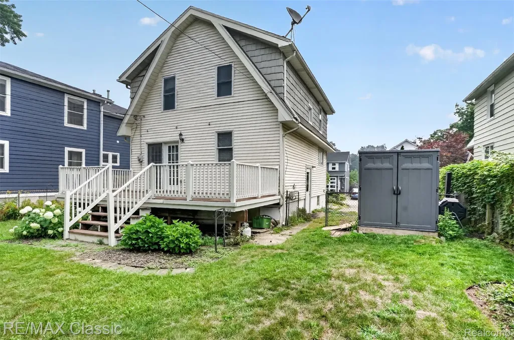 909 Fernwood Road Royal Oak City MI 48067