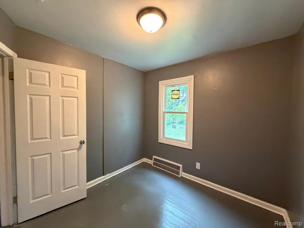 12626 Payton Street Detroit City MI 48224