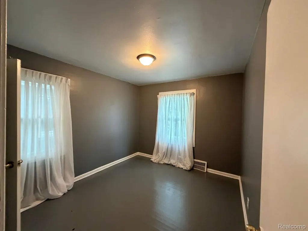 12626 Payton Street Detroit City MI 48224
