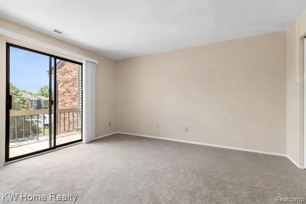 20791 Indian Creek Drive Farmington Hills City MI 48335