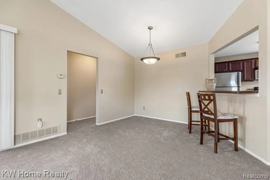 20791 Indian Creek Drive Farmington Hills City MI 48335