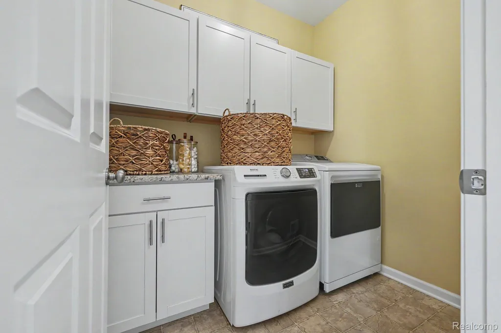 7560 Gannon Court Shelby Charter Township MI 48317