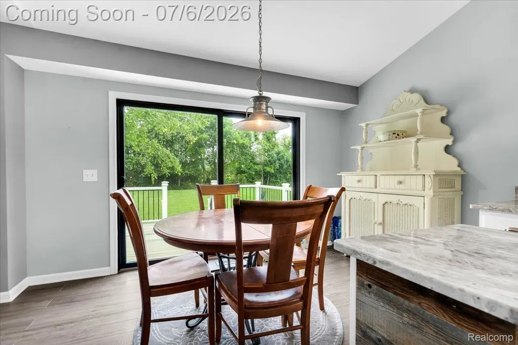 4436 Maplewood Meadows Avenue Burton City MI 48439