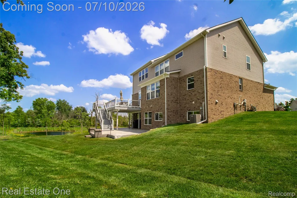 45204 Preserve Court Novi City MI 48375