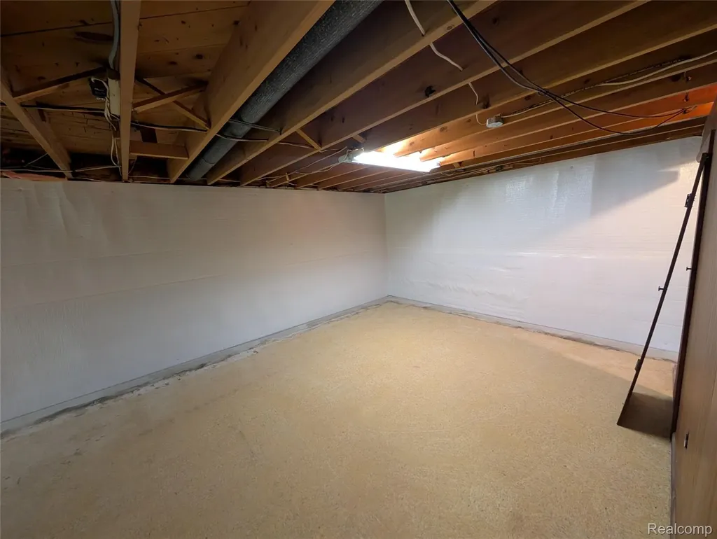 1444 Knollridge Lane Flint Charter Township MI 48507