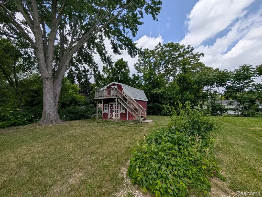 1444 Knollridge Lane Flint Charter Township MI 48507