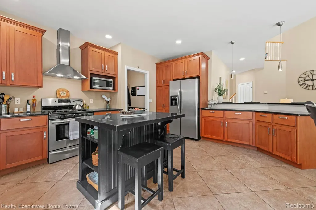 3830 Arlington Avenue Fort Gratiot Charter Township MI 48059