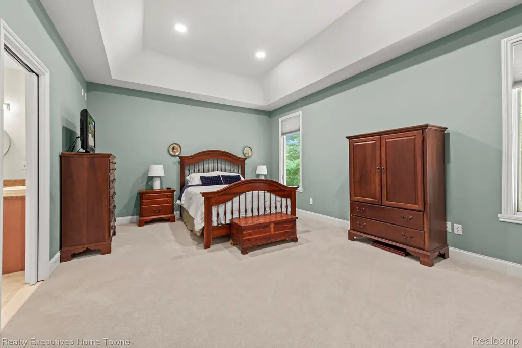 3830 Arlington Avenue Fort Gratiot Charter Township MI 48059