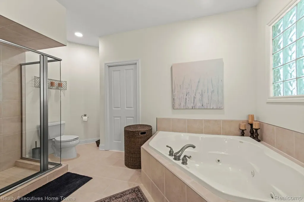 3830 Arlington Avenue Fort Gratiot Charter Township MI 48059