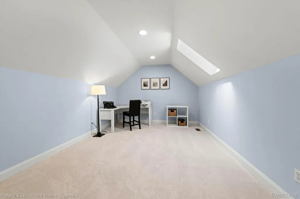 3830 Arlington Avenue Fort Gratiot Charter Township MI 48059