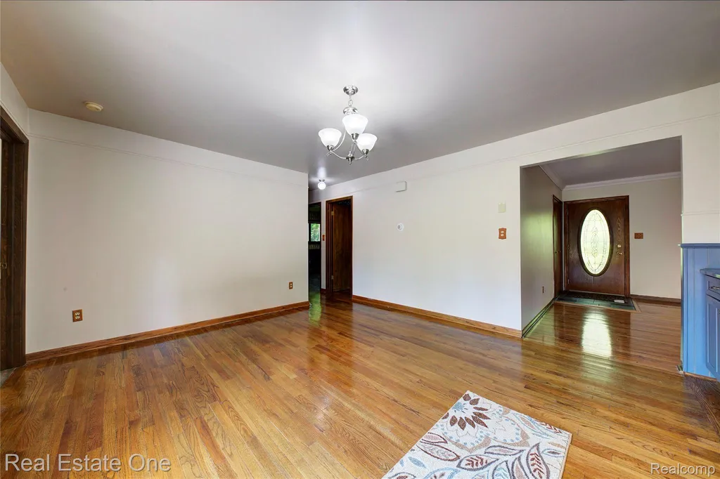 3125 W Commerce Road Milford Charter Township MI 48380