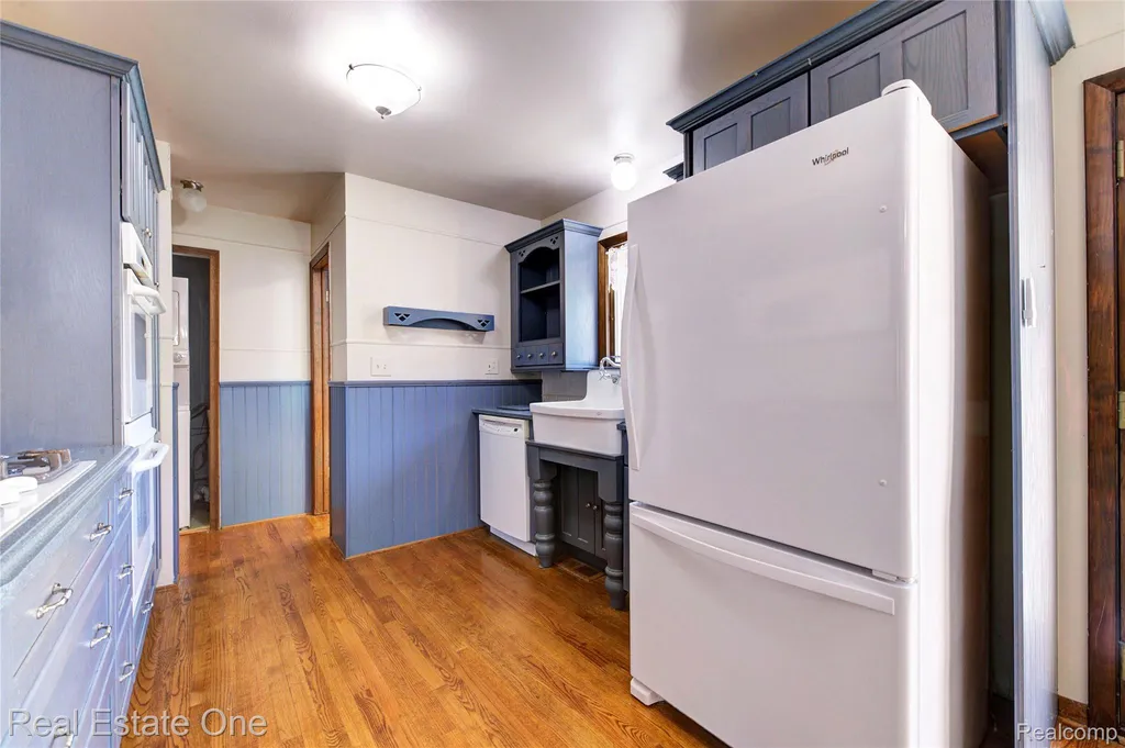 3125 W Commerce Road Milford Charter Township MI 48380