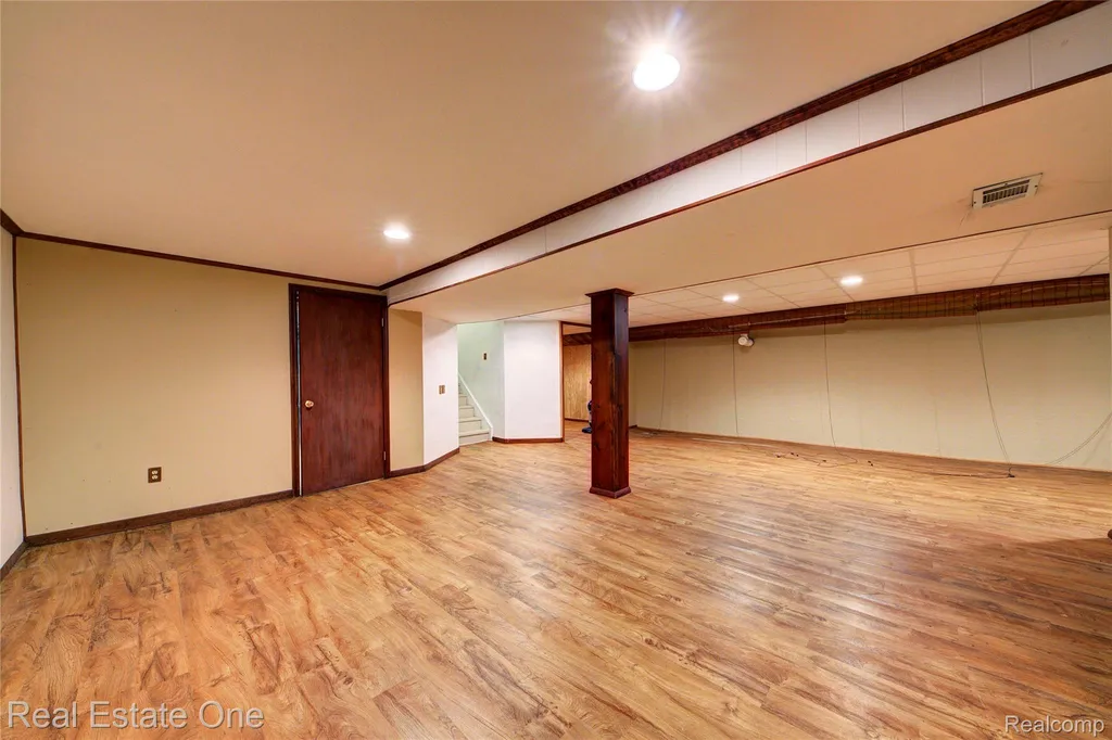 3125 W Commerce Road Milford Charter Township MI 48380