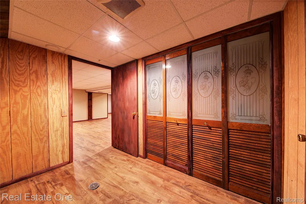 3125 W Commerce Road Milford Charter Township MI 48380
