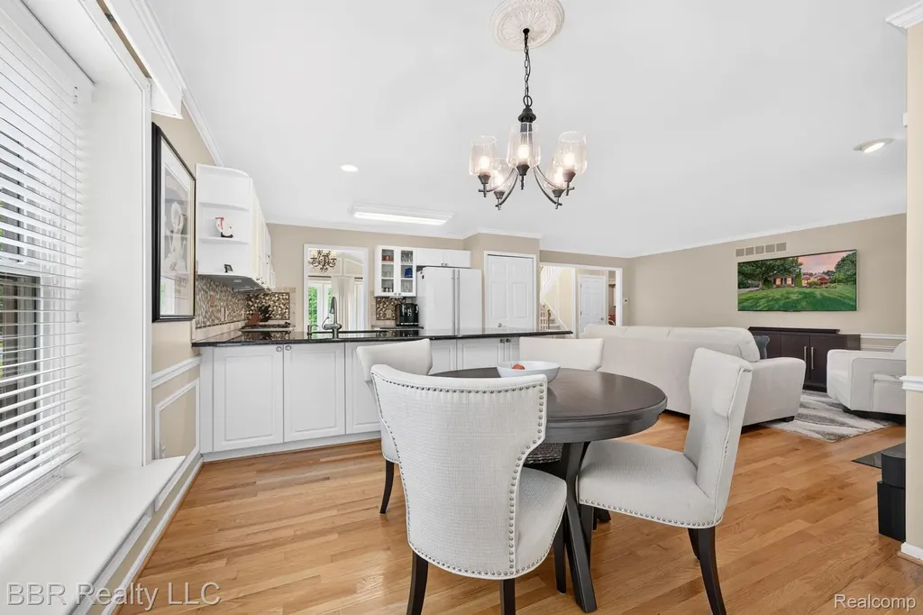 45411 Halston Court Novi City MI 48374
