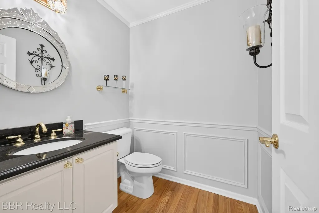 45411 Halston Court Novi City MI 48374