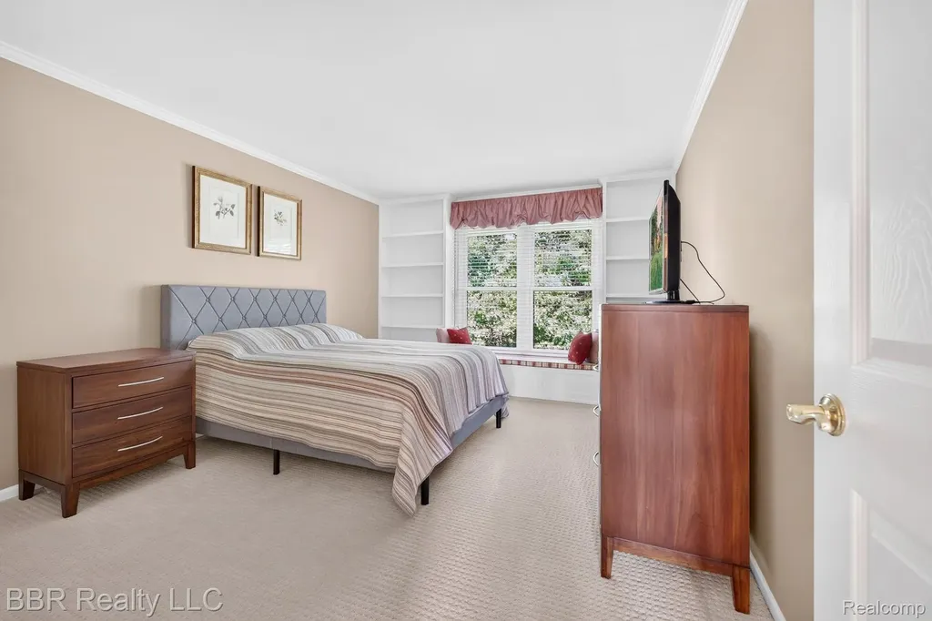 45411 Halston Court Novi City MI 48374