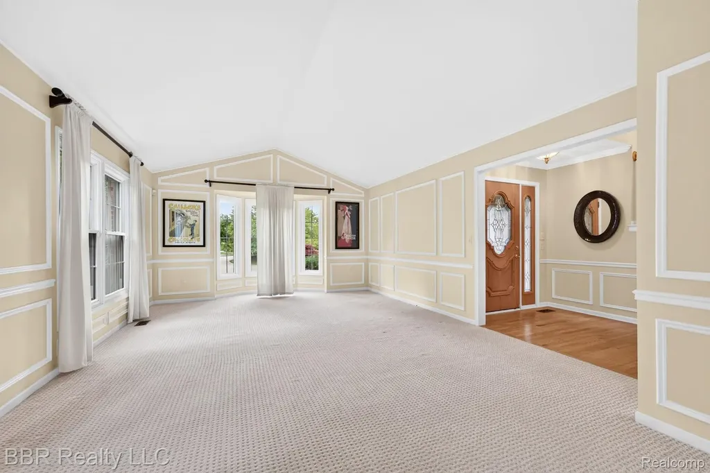 45411 Halston Court Novi City MI 48374