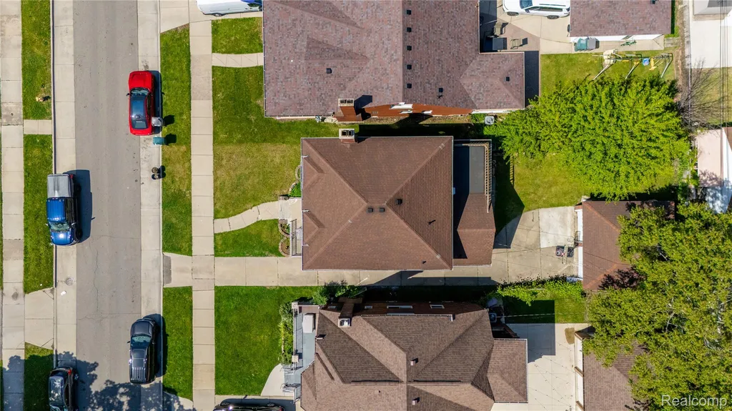 7620 Middlepointe Street Dearborn City MI 48126