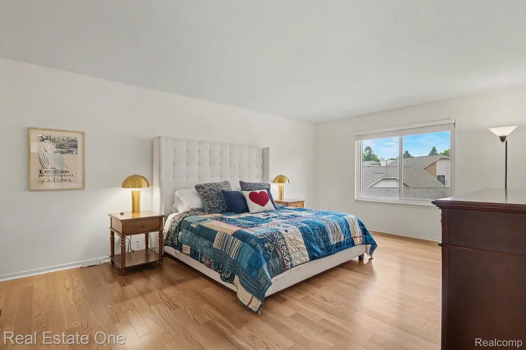 6489 Maple Hills Drive Bloomfield Hills City MI 48301