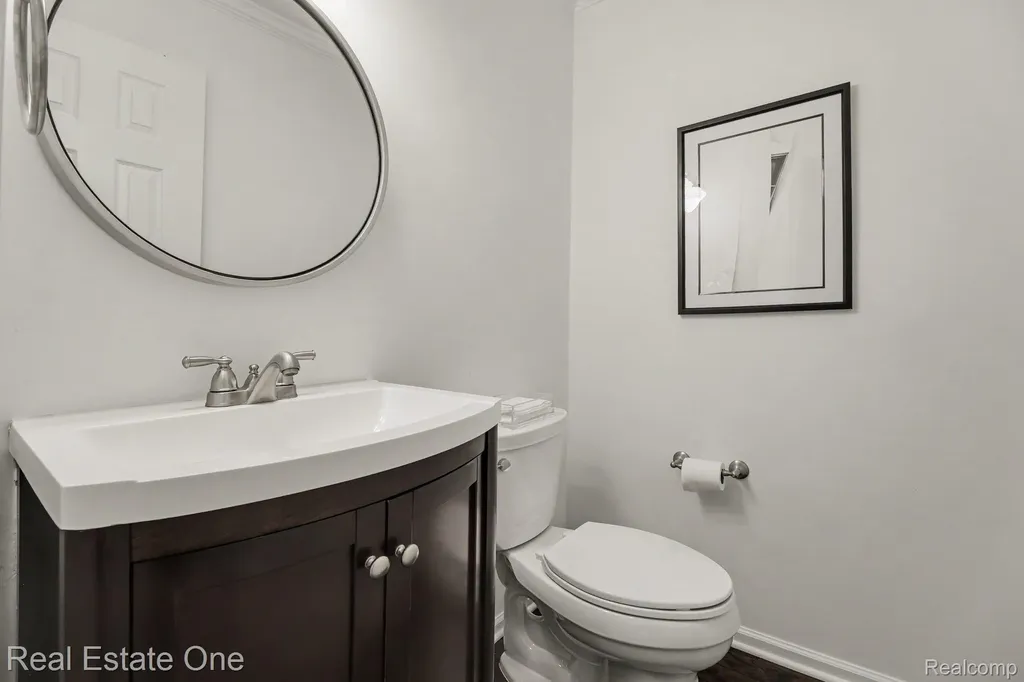 5963 Barnstable Court West Bloomfield Charter Township MI 48322