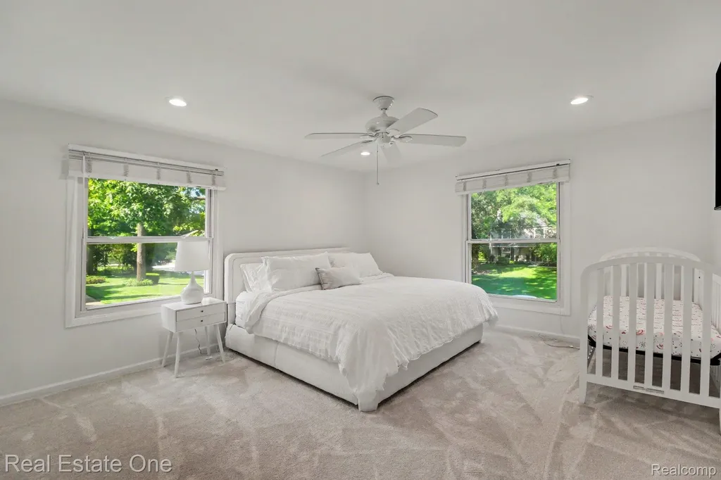 5963 Barnstable Court West Bloomfield Charter Township MI 48322